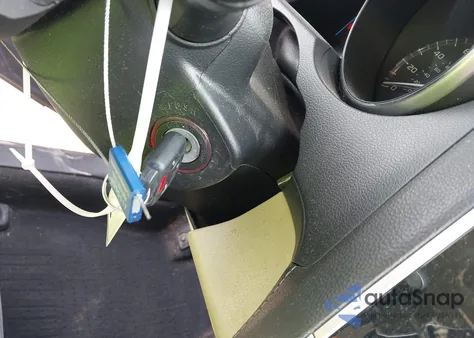 2018 Subaru Outback 2.5I Premium из США, поврежденный, VIN 4S4BSACC2J3327204